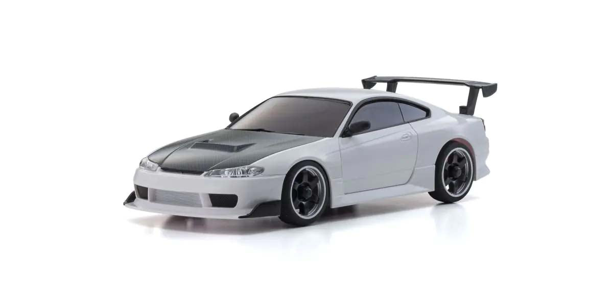 Kyosho Mini-Z AWD Nissan Silvia S15 GT Wing White (MA020/KT531P)